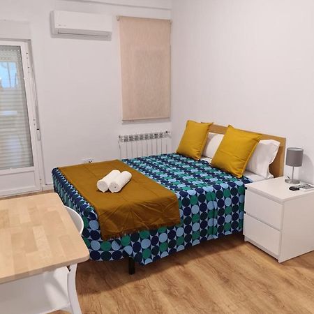 M-A Rooms Star Hostal Madrid Exteriör bild