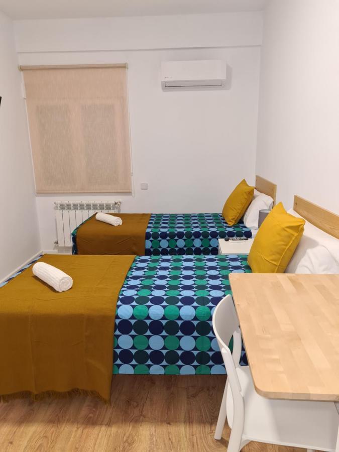 M-A Rooms Star Hostal Madrid Exteriör bild