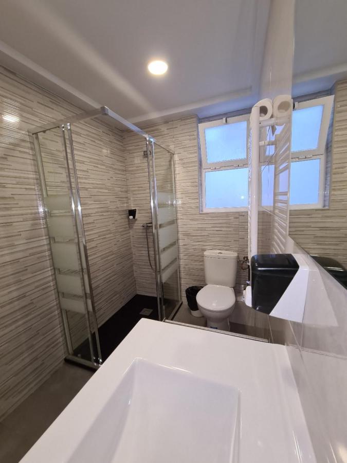 M-A Rooms Star Hostal Madrid Exteriör bild