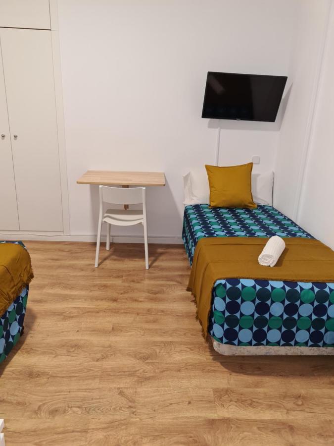 M-A Rooms Star Hostal Madrid Exteriör bild